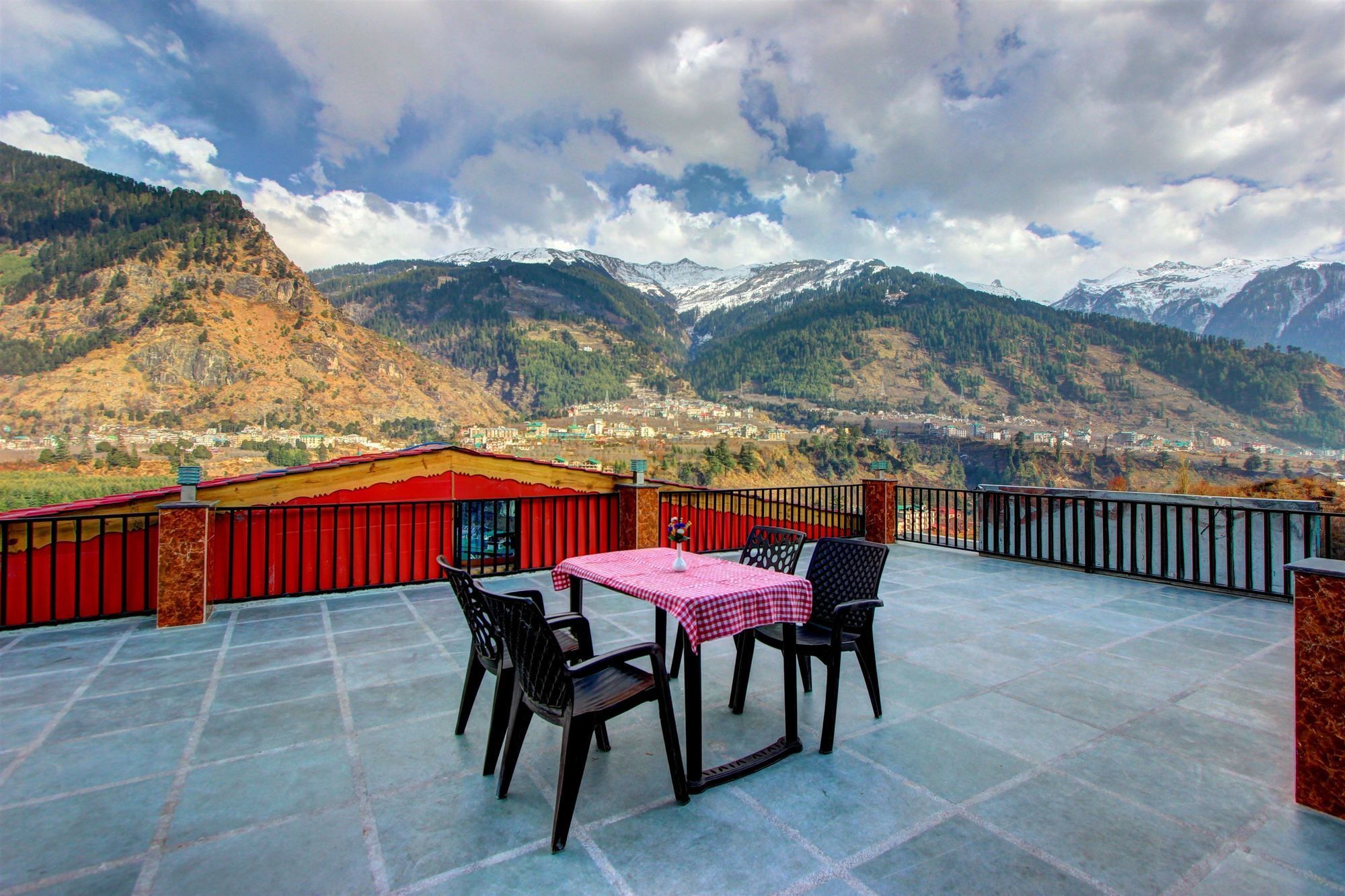 Hotel Sunrise Villa Manali  Ngoại thất bức ảnh